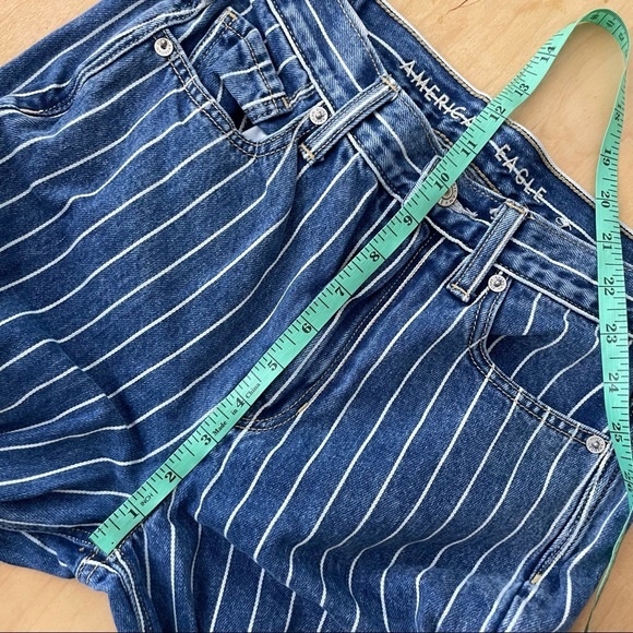 American Eagle Mom Pinstripe High Rise Jeans 2 - Picture 8 of 9